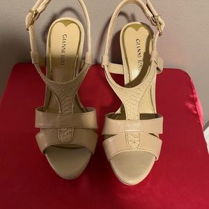 Women shoes